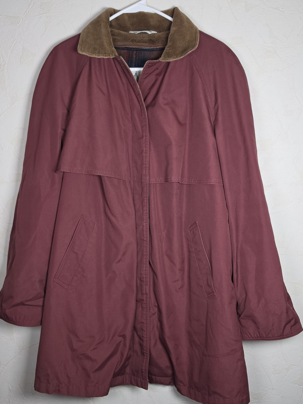Vintage London Fog Plaid Lined Barn Coat Burgundy Corduroy Trim Jacket Size XL